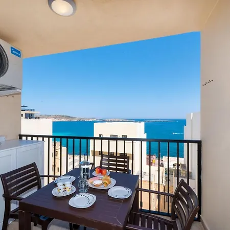 Sea Bliss Penthouse With 2 Terraces Enjoying Side Sea Views By Getawaysmalta Apartmán St. Paul's Bay