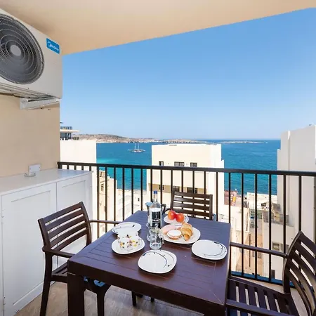 Sea Bliss Penthouse With 2 Terraces Enjoying Side Sea Views By Getawaysmalta Apartmán