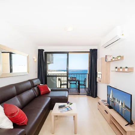 Sea Bliss Penthouse With 2 Terraces Enjoying Side Sea Views By Getawaysmalta Апартаменты