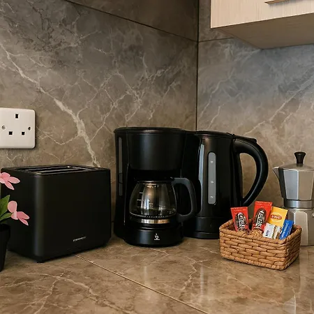 Sea Bliss Penthouse With 2 Terraces Enjoying Side Sea Views By Getawaysmalta Апартаменты *